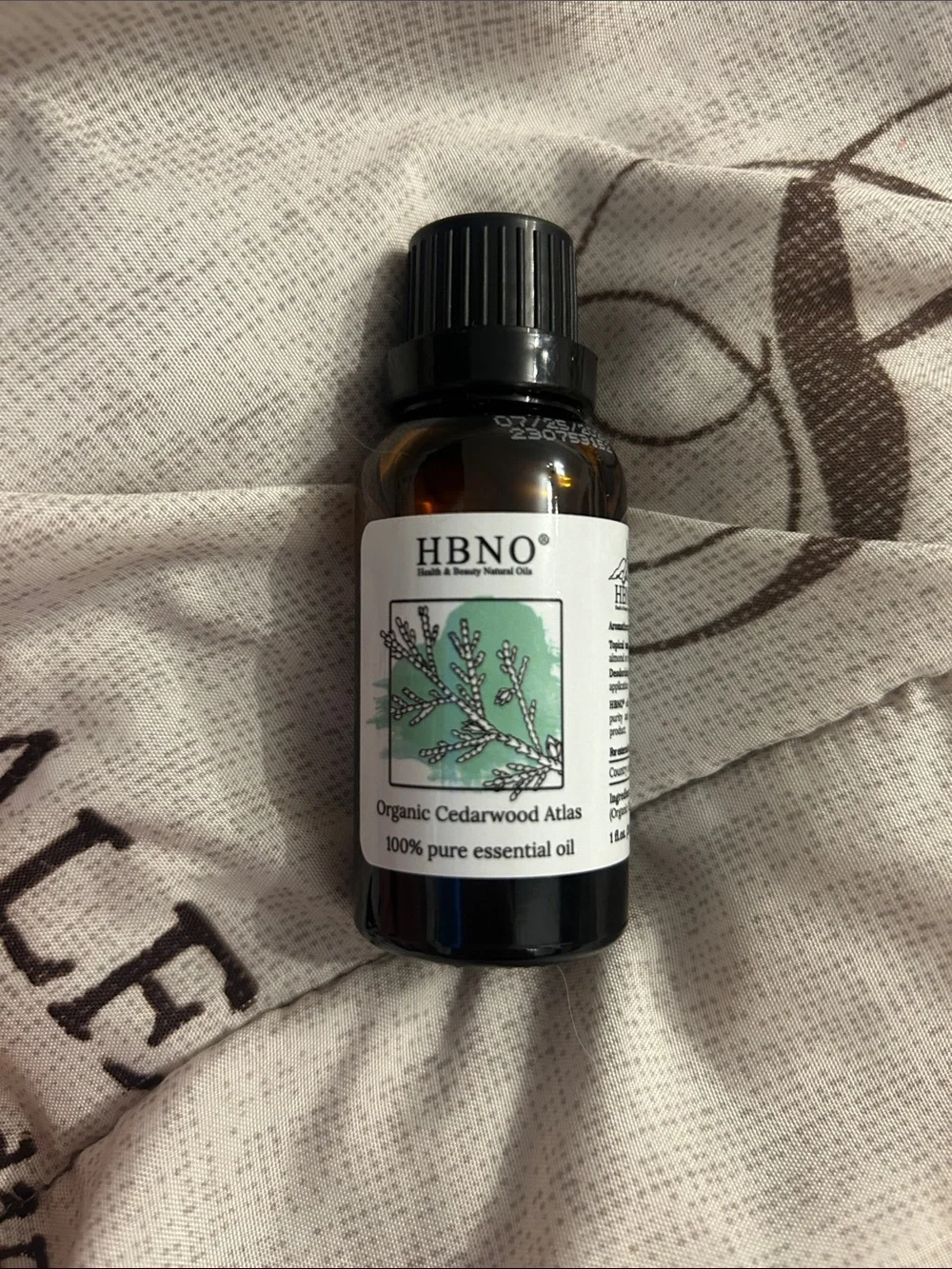 HBNO Organic Cedarwood Atlas 100% Pure Essential Oil - Brown Bottle